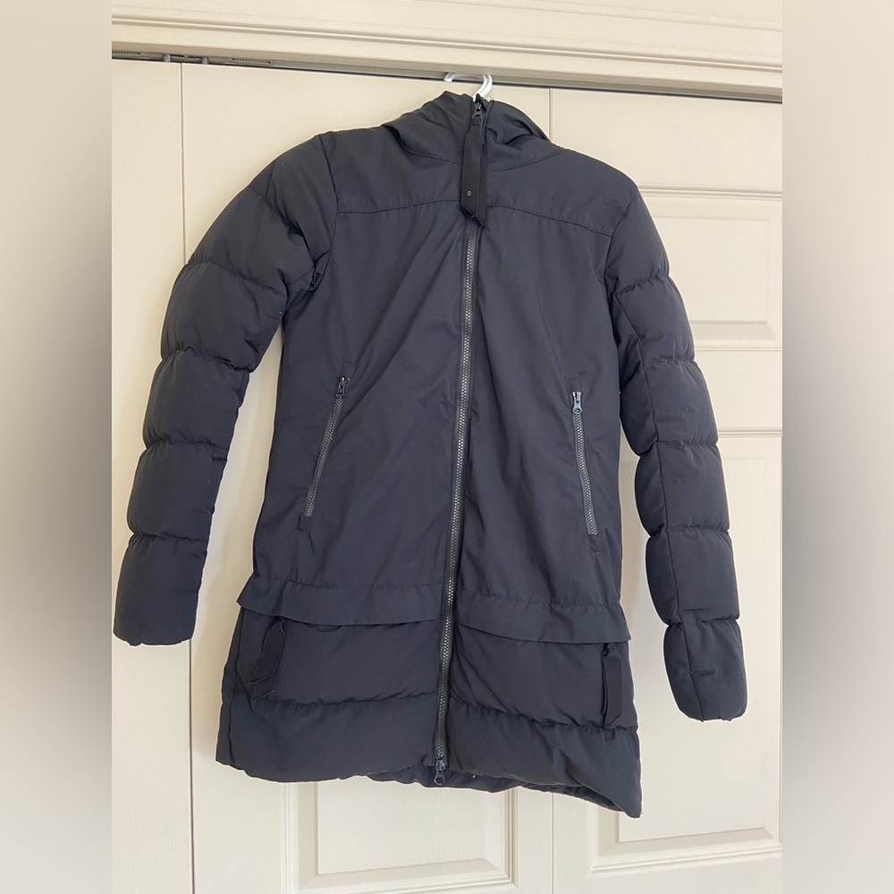 LULULEMON COAT